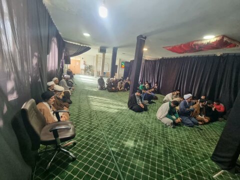 تصاویر / حضور استاد اخلاق حوزه علمیه قم در مدارس علمیه استان قزوین