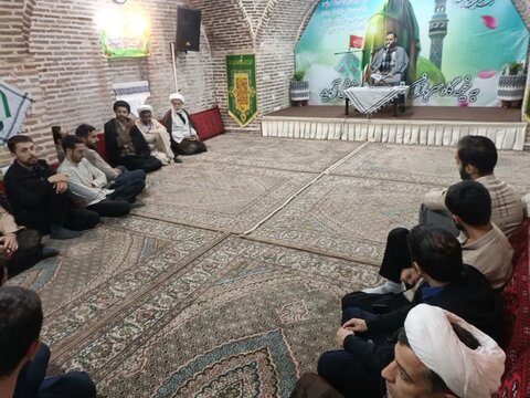 تصاویر / حضور استاد اخلاق حوزه علمیه قم در مدارس علمیه استان قزوین