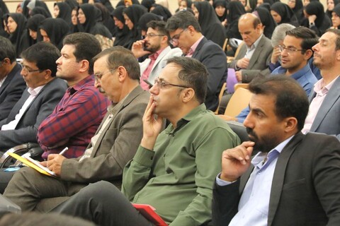 همایش مشاورین مدارس آموزش و پرورش با موضوع استعداد سنجی و حوزه علمیه با ارائه حجت الاسلام والمسلمین هادی رضایی شورکی