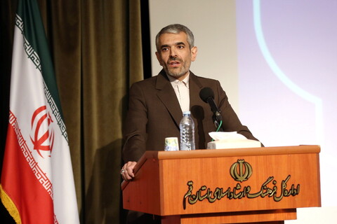 تصاویر/ آیین تکریم و معارفه مدیر کل اداره کل فرهنگ و ارشاد اسلامی قم