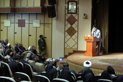 تصاویر/ آیین تکریم و معارفه مدیر کل اداره کل فرهنگ و ارشاد اسلامی قم