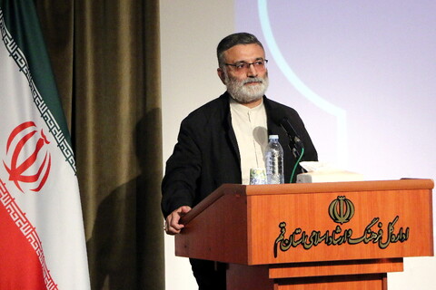 تصاویر/ آیین تکریم و معارفه مدیر کل اداره کل فرهنگ و ارشاد اسلامی قم