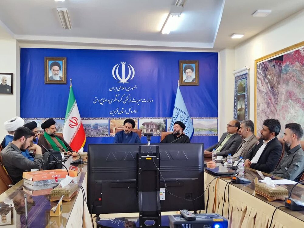 دیدار مدیر مرکز رسیدگی به امور مساجد استان قزوین با ریاست سازمان میراث فرهنگی قزوین