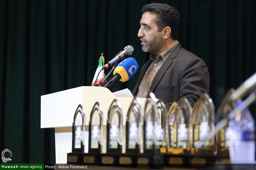 برگزاری اختتامیه رویداد رسانهای «یادگار ماندگار حاج شیخ» 1 اختتامیه رویداد رسانهای «یادگار ماندگار حاج شیخ» / ارسال بیش از ۴۵۰ اثر متنوع رسانهای به رویداد