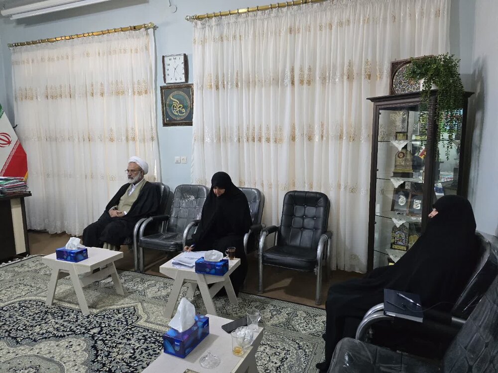 آغاز برنامه‌ریزی برای پذیرش سال تحصیلی جدید در حوزه‌های علمیه خواهران یزد