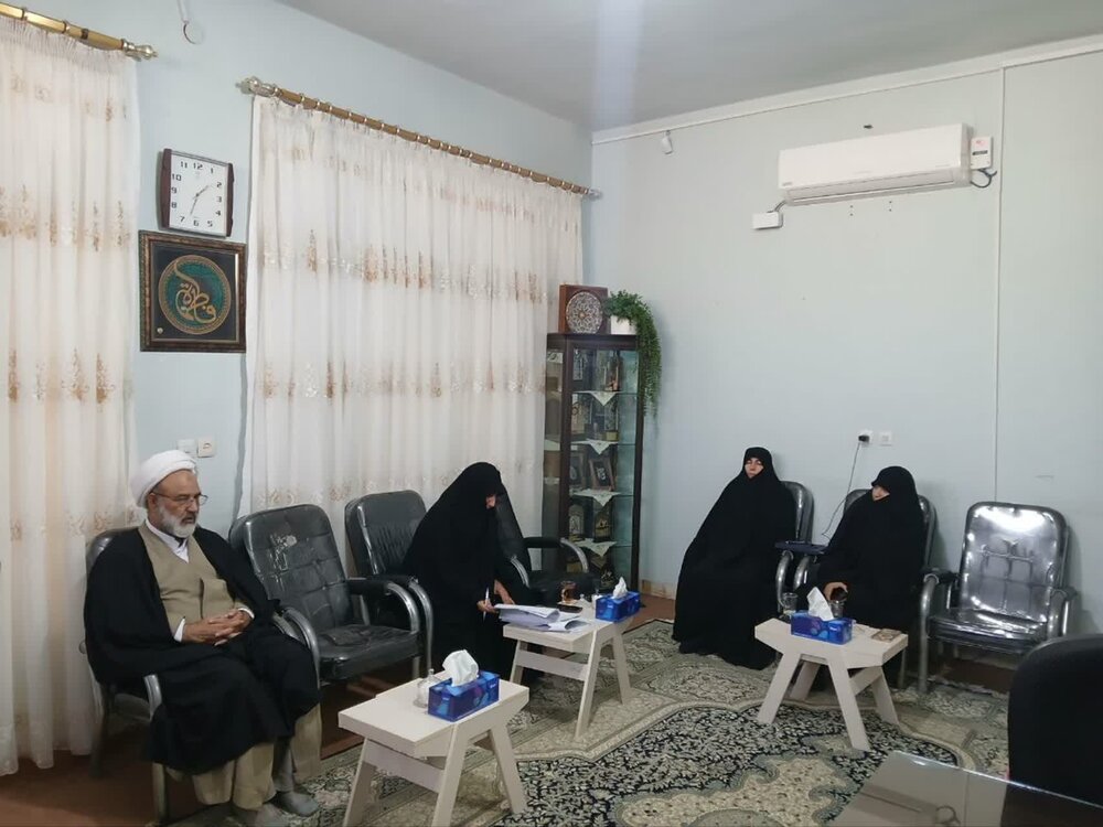 آغاز برنامه‌ریزی برای پذیرش سال تحصیلی جدید در حوزه‌های علمیه خواهران یزد