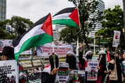 Protests outside US embassy in Jakarta demanding end to war on Gaza