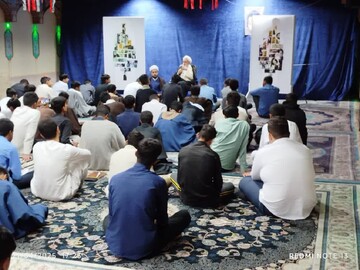 رازهای موفقیت در طلبگی، عشق به مطالعه و تربیت جامعه است