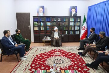 امام جمعه ساری: هر خانه باید یک کارخانه و کارگاه شود