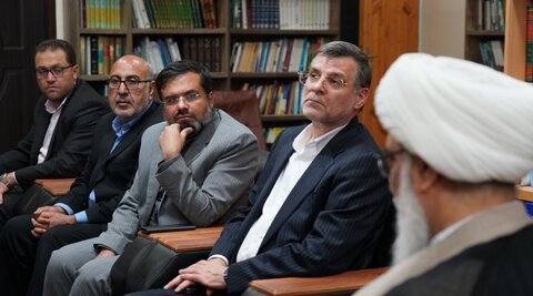 تصاویر/ دیدار وزیر دادگستری با نماینده ولی فقیه در بوشهر