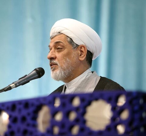 روزانہ 12 برکتیں اُس گھر پر نازل ہوتی ہیں جہاں بیٹی ہوتی ہے: حجت‌ الاسلام رفیعی