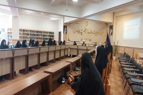 خواتین مبلغات اپنی تبلیغ میں قرآنی تعلیمات کو محور بنائیں