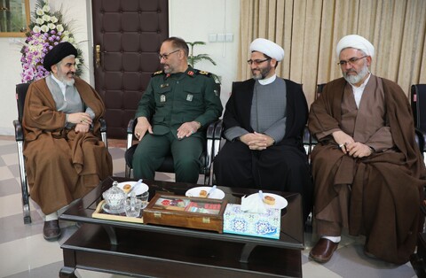 تصاویر/ دیدار نماینده ولی فقیه در آذربایجان غربی با فرمانده سپاه شهداء