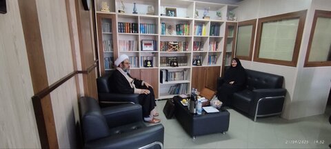 تصادیر دیدار امام‌جمعه کوهدشت با برخی مسئولان وزارت آموزش و پرورش