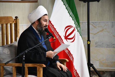 تصاویر/ پنجاه و هشتمین جلسه از سلسله جلسات تفسیر قرآن کریم در خوی