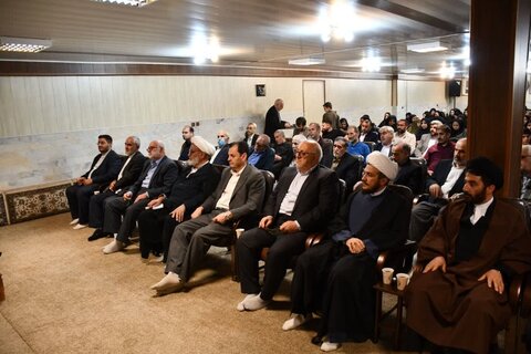 تصاویر/ پنجاه و هشتمین جلسه از سلسله جلسات تفسیر قرآن کریم در خوی