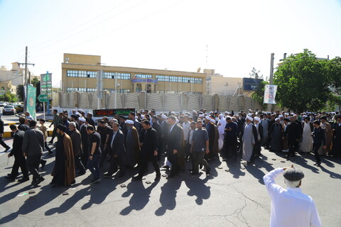  تشییع پیکر مرحوم حجت الاسلام والمسلمین عالمی