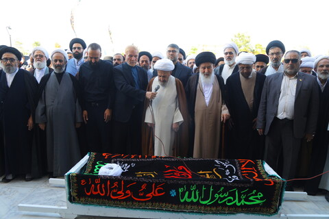  تشییع پیکر مرحوم حجت الاسلام والمسلمین عالمی