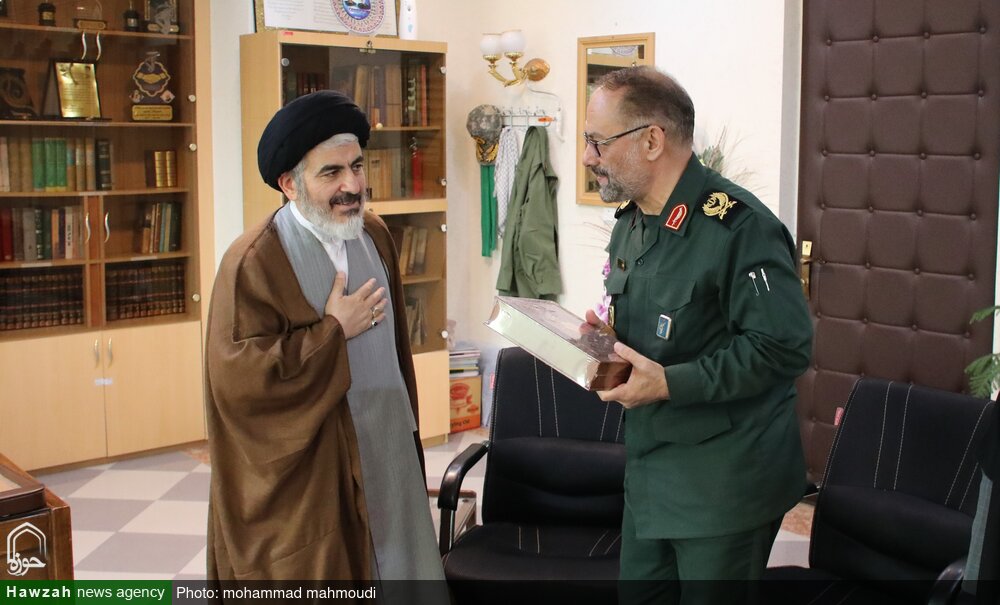 تجلیل نماینده ولی‌فقیه در آذربایجان غربی از مجاهدت پاسداران