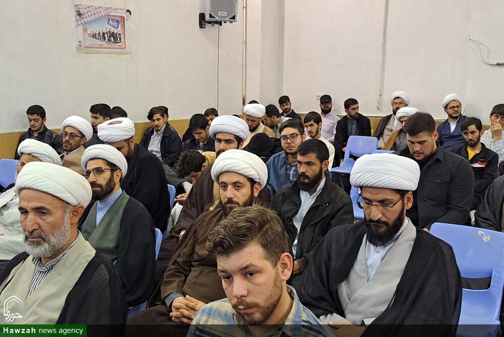 دیدار دادستان دادسرای ویژه روحانیت شمالغرب کشور با طلاب اردبیل