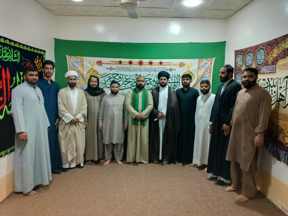 طلابِ کشمیر (پاکستان) مقیم نجف اشرف کا اجلاس؛ مولانا سید ذہین علی نجفی طلابِ کشمیر کے میر کارواں مقرر