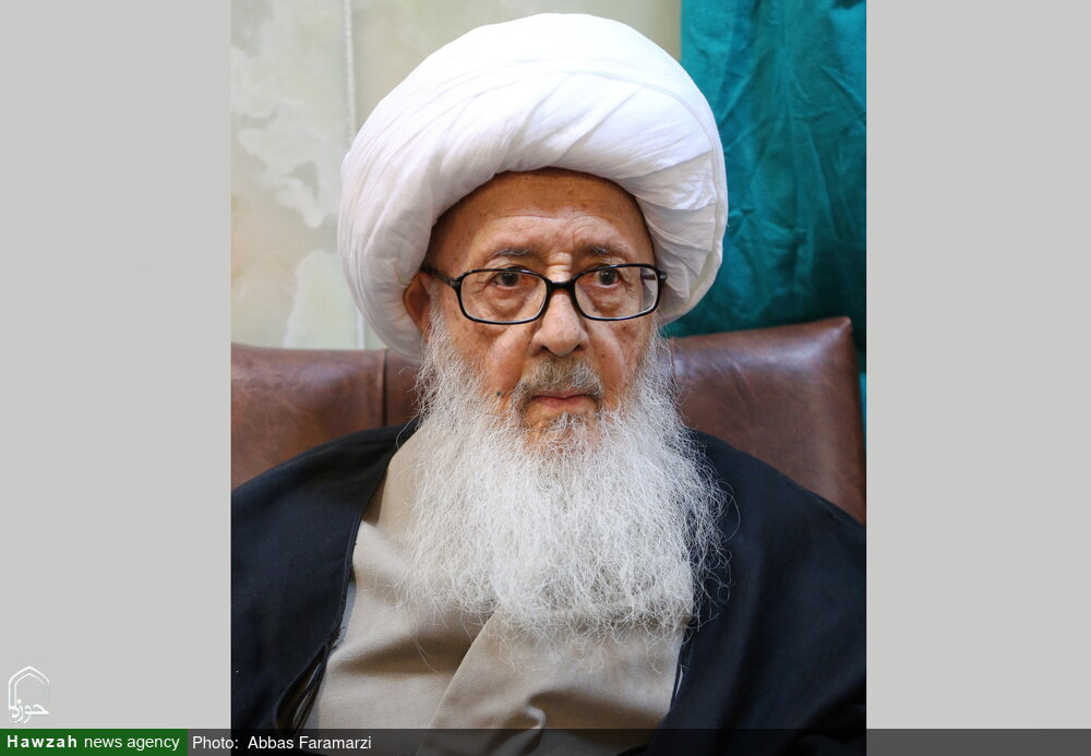 برپایی دسته عزا به مناسبت شهادت امام صادق(ع) با حضور آیت الله العظمی وحید خراسانی
