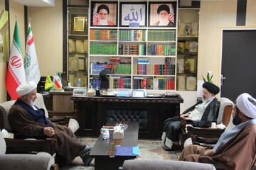 دیدار امام جمعه شبستر با مدیرکل اوقاف آذربایجان شرقی در راستای حفظ و بهره‌وری موقوفات شهرستان