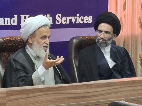 تصاویر/هم اندیشی اساتید و نخبگان دانشگاهی دانشگاه علوم پزشکی کاشان با حضور حجت الاسلام والمسلمین علیرضا پناهیان