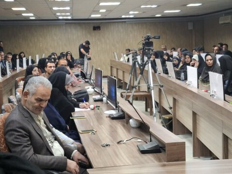 تصاویر/هم اندیشی اساتید و نخبگان دانشگاهی دانشگاه علوم پزشکی کاشان با حضور حجت الاسلام والمسلمین علیرضا پناهیان