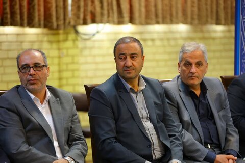 تصاویر | جلسه ستاد هماهنگی و برگزاری مراسم سالگرد شهدای خدمت در تبریز