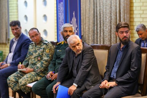 تصاویر | جلسه ستاد هماهنگی و برگزاری مراسم سالگرد شهدای خدمت در تبریز