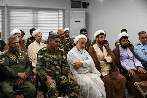 تصاویر| دیدار فرماندهان ارتش و روسای عقیدتی منطقه اصفهان با امام جمعه اصفهان