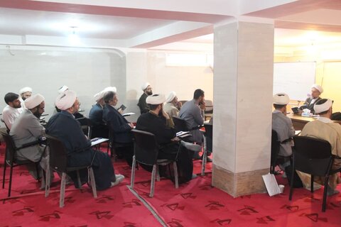 تصاویر / نشست مشترک گروه های علمی در پژوهش سرای قزوین