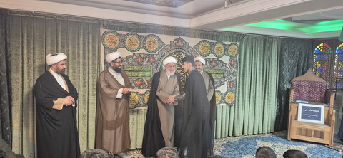 تصاویر/ تجلیل از برگزیدگان مرحله مدرسه ای جشنواره علامه حلی در مدرسه علمیه سالار شهیدان(ع) تبریز