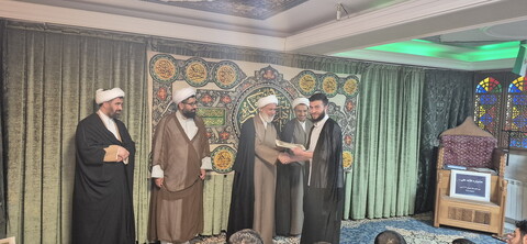 تصاویر/ تجلیل از برگزیدگان مرحله مدرسه ای جشنواره علامه حلی در مدرسه علمیه سالار شهیدان(ع) تبریز