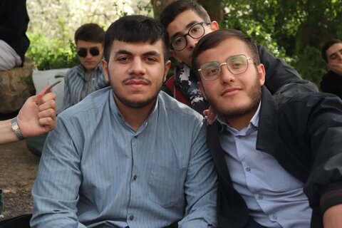 تصاویر/ اردوی یک روزه اساتید و طلاب مدرسه علمیه امام خامنه ای ارومیه