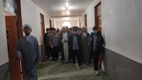 تصاویر/ بازید دانش آموزان مدرسه شاهد سلماس از مدرسه علمیه امام سلماس