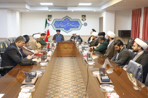 نشست مشترک مسئولین حوزه علمیه و سپاه الغدیر استان یزد