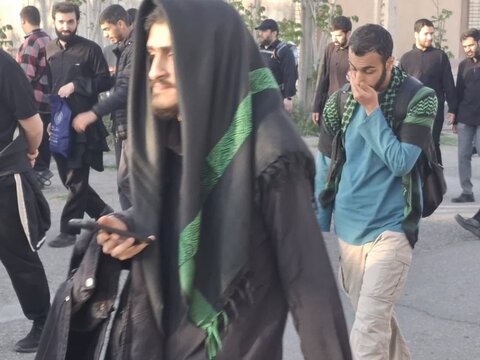 تصاویر/پیاده‌روی طلاب حوزه علمیه تهران به اردهال در شب شهادت امام صادق(ع)
