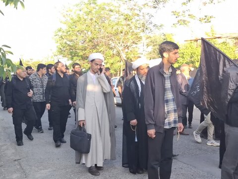 تصاویر/پیاده‌روی طلاب حوزه علمیه تهران به اردهال در شب شهادت امام صادق(ع)