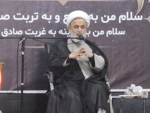 تصاویر/ مراسم شهادت امام صادق (ع)در آستان مقدس علی بن باقر(ع)