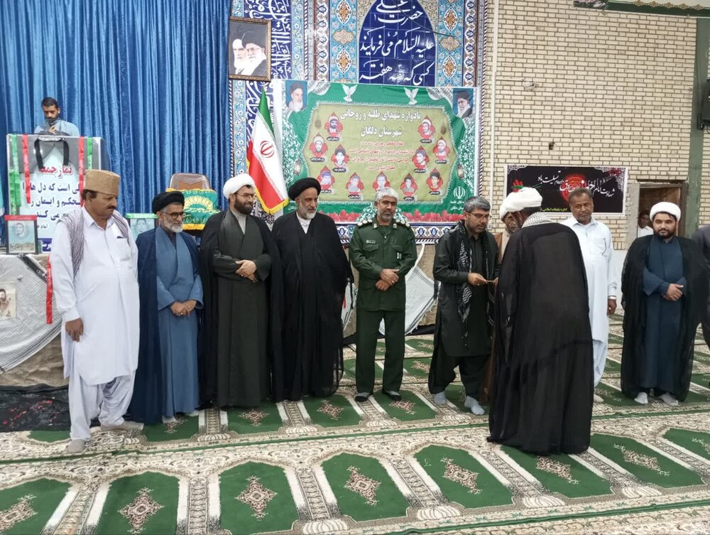 अहले-बैत (अ) की शिफ़ाअत नमाज़ की हक़ीक़ी क़याम पर मशरूत है