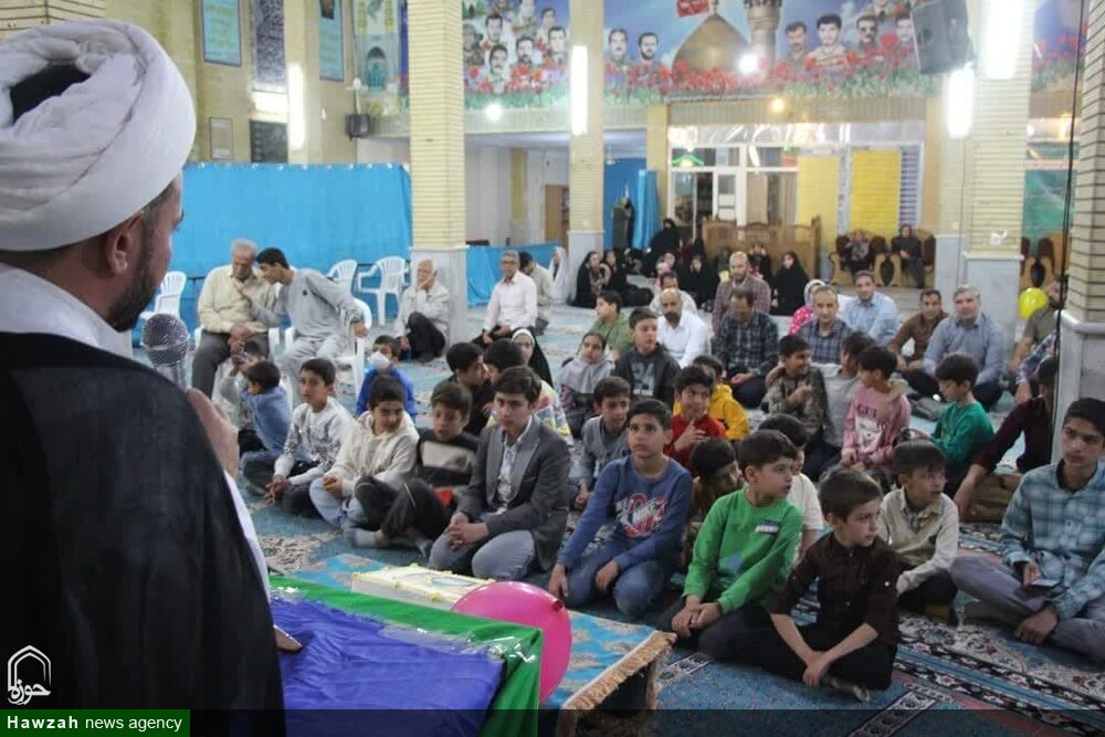 جشن تولد دسته جمعی ۶۰ نفر از نوجوانان برگزار شد+ عکس