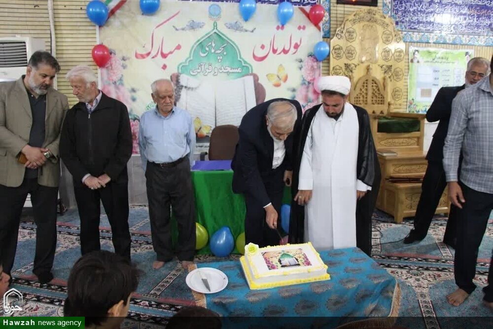 جشن تولد دسته جمعی ۶۰ نفر از نوجوانان برگزار شد+ عکس