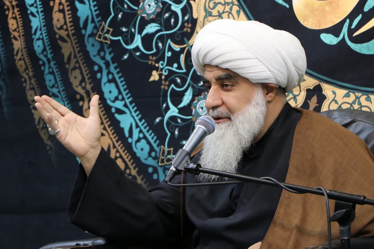 همه ادیان و مذاهب به عظمت علمی امام صادق (ع) معترفند