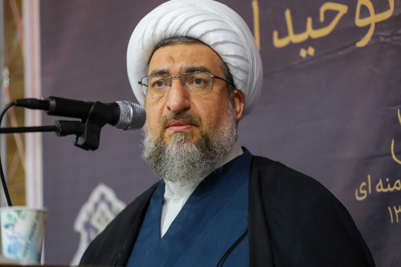 حج رهاشدن از منیت و رسیدن به کمال الهی است