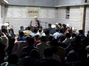 इमाम सादिक (अ) की शहादत को याद करने के लिए उपमहाद्वीप के पुरावशेषों के पुनरुद्धार केंद्र के नजफ़ अशरफ विभाग में एक शोक समारोह आयोजित किया गया