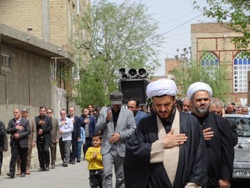 فیلم| برپایی دسته عزاداری بمناسبت سالروز شهادت امام جعفر صادق علیه‌السلام در شهرستان چهاربرج