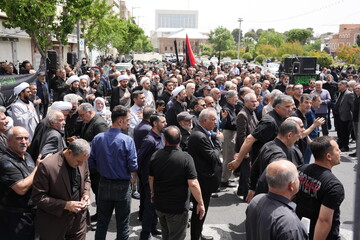 تصاویر/ دسته عزاداری مدرسه عالی شهید مطهری به مناسبت سالروز شهادت امام صادق علیه السلام