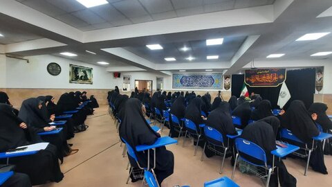 تصاویر/ مراسم عزاداری امام صادق (ع) در مدرسه علمیه الزهرا (س) ارومیه